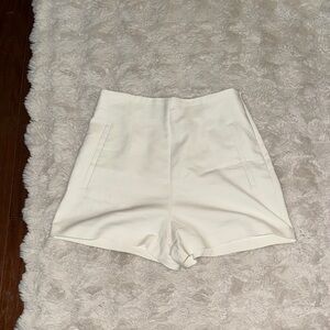 Zara Women's White High-Waisted Shorts